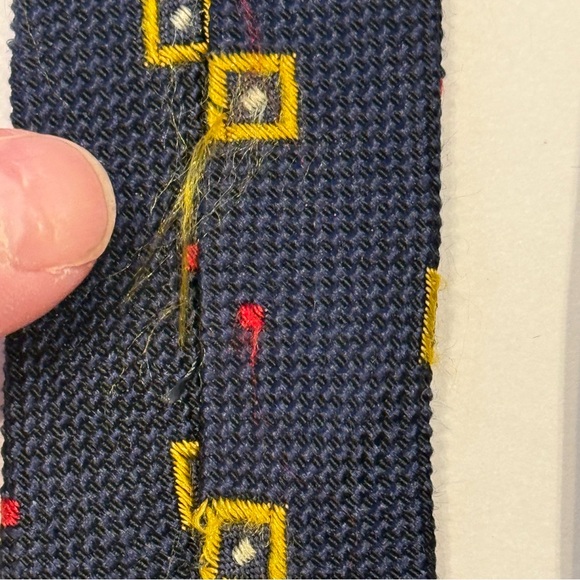 Tommy Hilfiger Red and Blue Patterned Ties Vintage made in USA silk - Picture 8 of 12